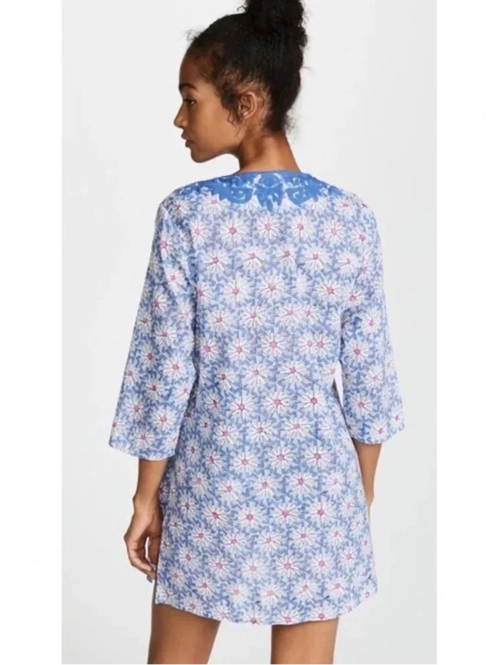 Roller Rabbit light Cotton Inez Tunic Cover-up in Molas Medium - Like New - Picture 3 of 12
